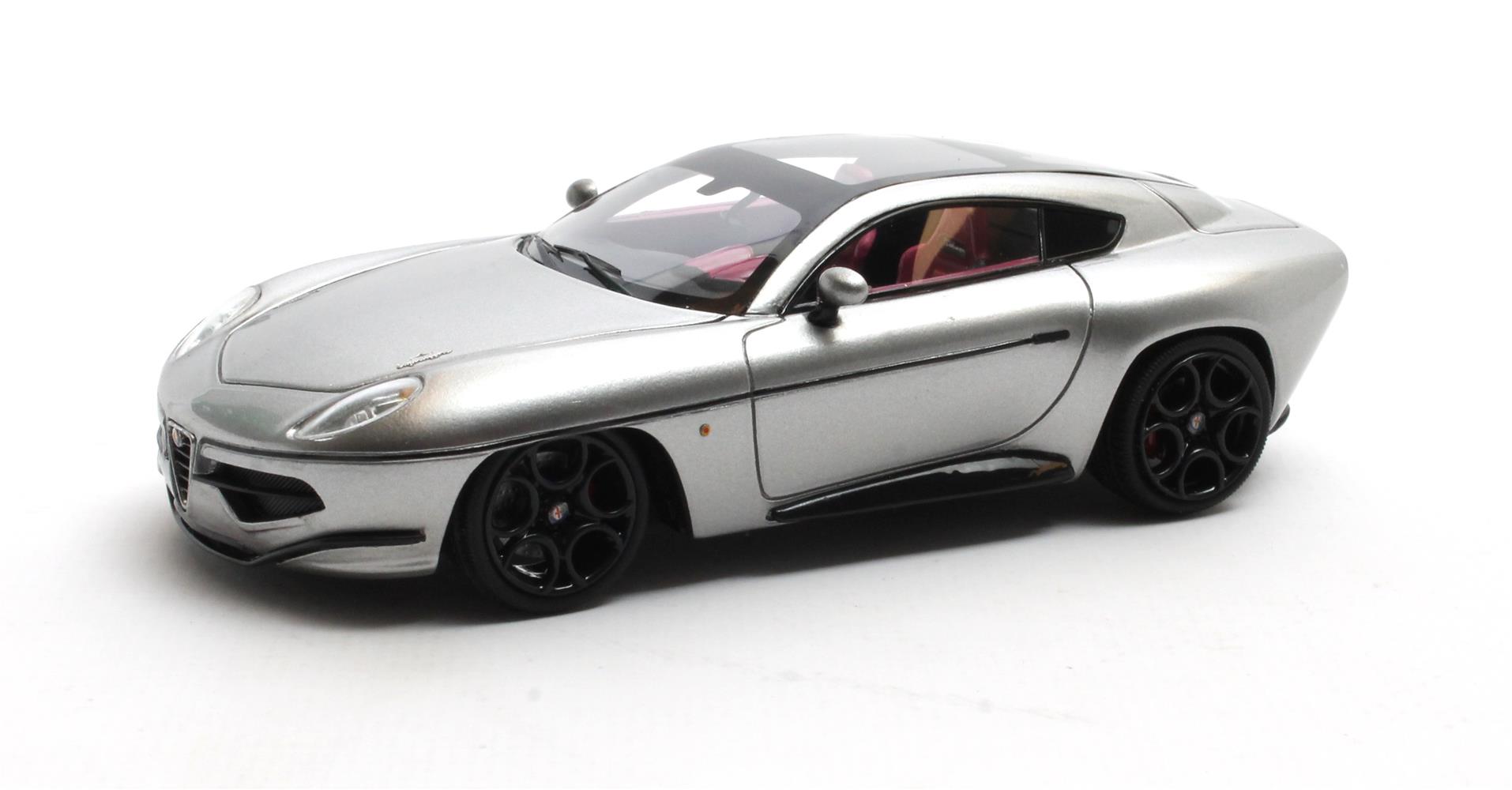Alfa Romeo Disco Volante no 8/8 Zilver - 1:43